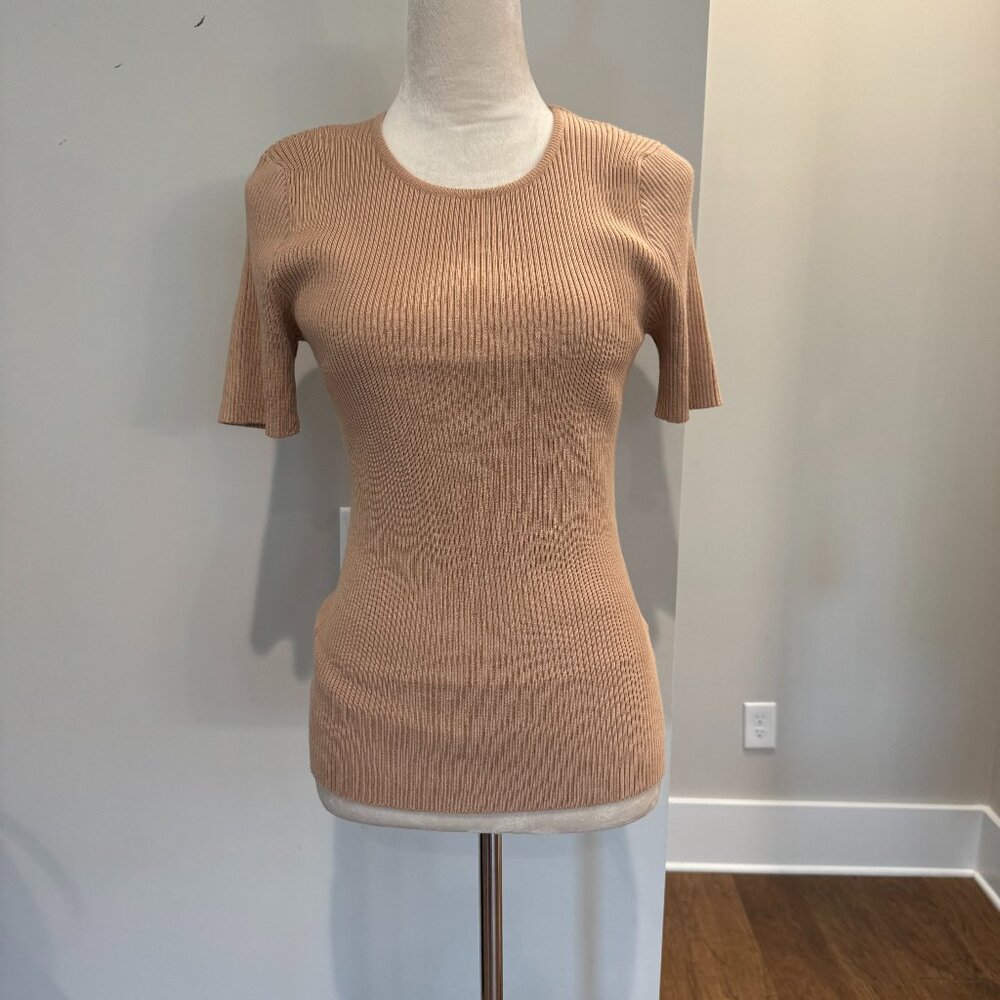 Tan Short Sleeve Fitted Sweater - Size L